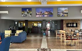 Quality Inn & Suites Chattanooga-East Ridge